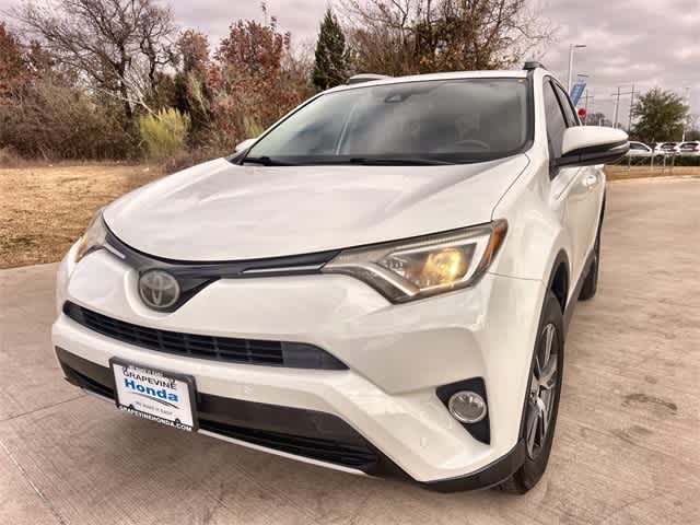 Thumbnail: 2018 Toyota RAV4 - 2