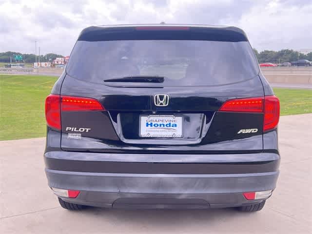 Thumbnail: 2017 Honda Pilot - 7