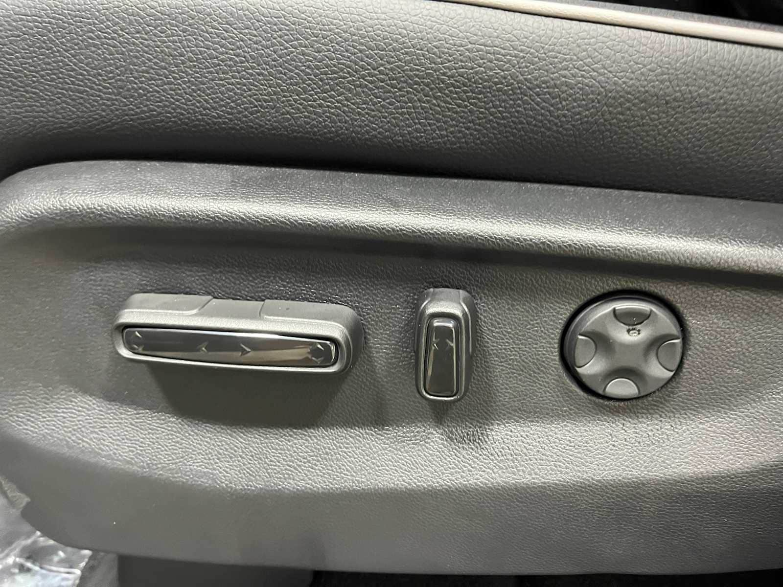 Thumbnail: 2026 Honda Odyssey - 10