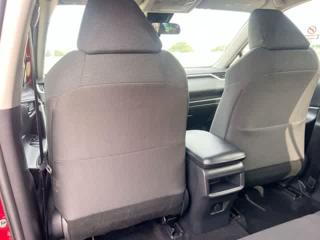 Thumbnail: 2021 Toyota RAV4 - 13