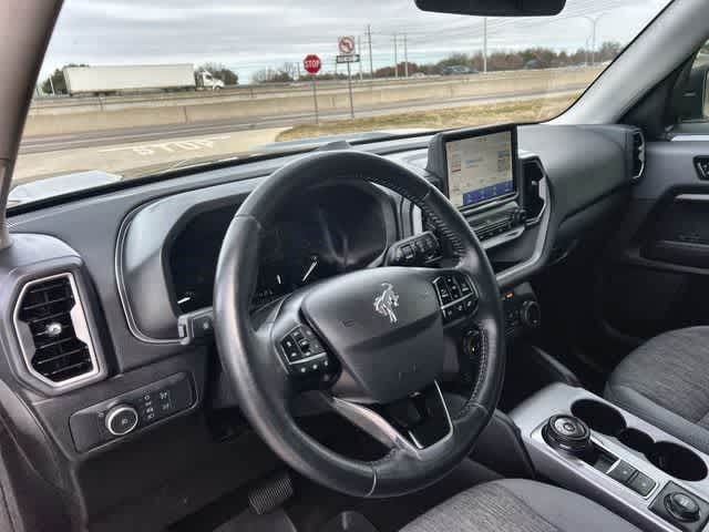 Thumbnail: 2022 Ford Bronco Sport - 15