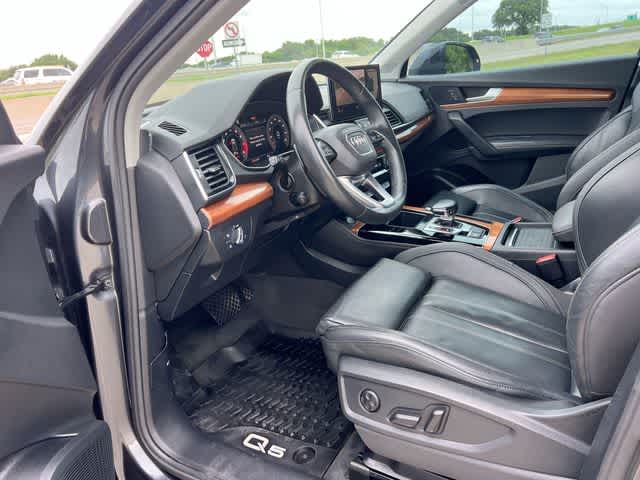 Thumbnail: 2021 Audi Q5 - 3