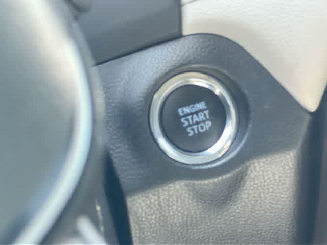 Thumbnail: 2021 Toyota RAV4 - 28