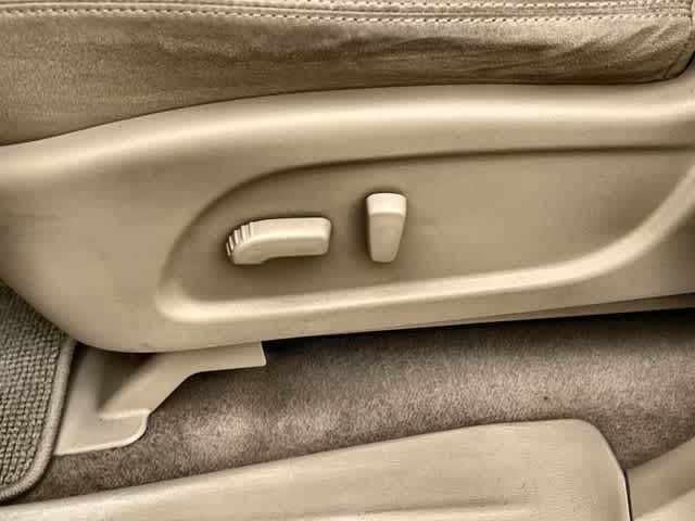 Thumbnail: 2013 Nissan Pathfinder - 31