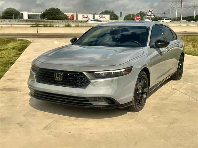 2023 Honda Accord Hybrid Sport-L photo 2