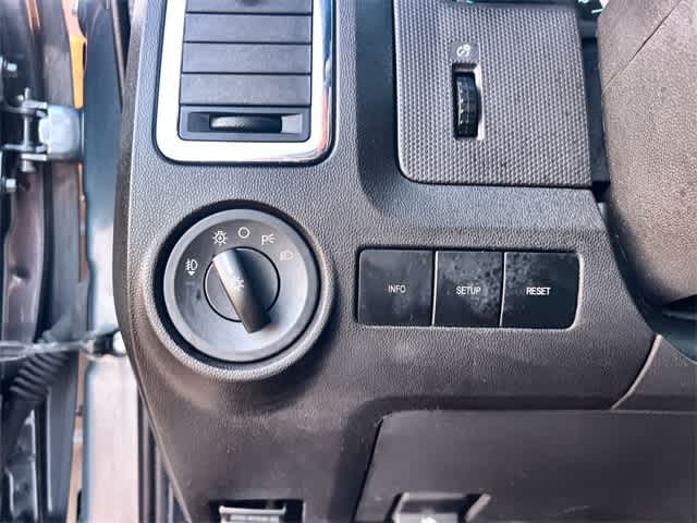 Thumbnail: 2010 Ford Escape - 29