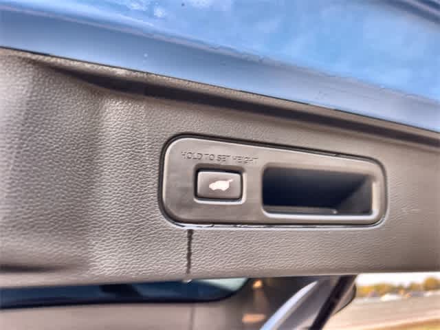 Thumbnail: 2023 Honda Pilot - 34