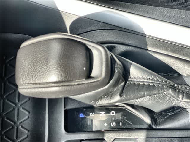 Thumbnail: 2021 Toyota RAV4 - 16