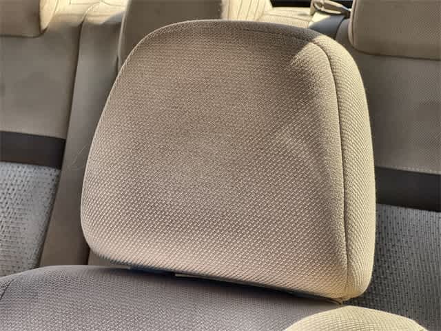 Thumbnail: 2012 Toyota Camry - 25