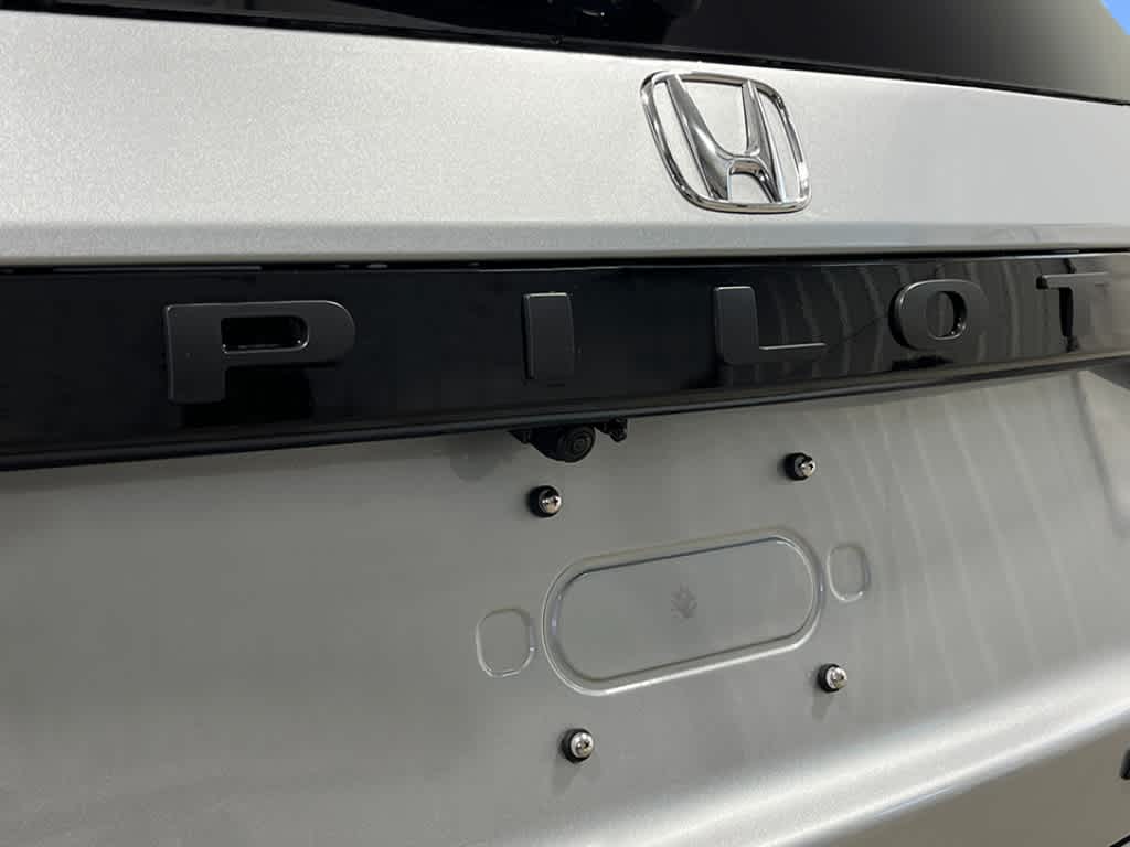 Thumbnail: 2026 Honda Pilot - 7