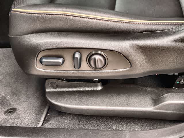 Thumbnail: 2023 Chevrolet Blazer - 31