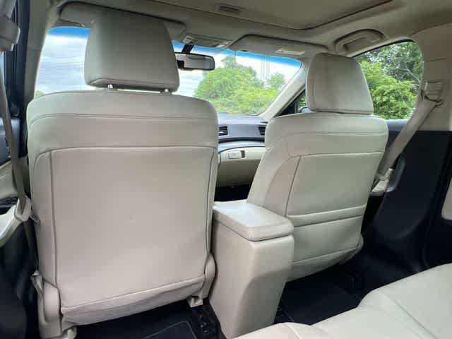 Thumbnail: 2013 Acura ILX - 13