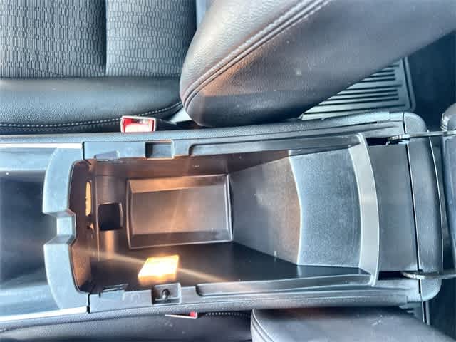 2019 Chevrolet Impala LT 27
