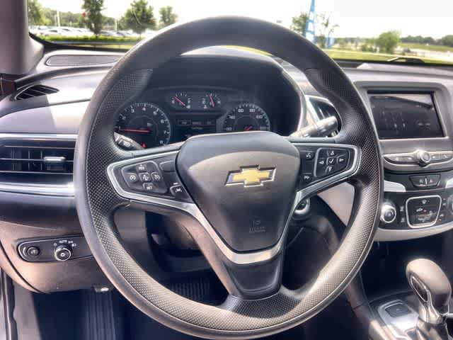 Thumbnail: 2022 Chevrolet Equinox - 17