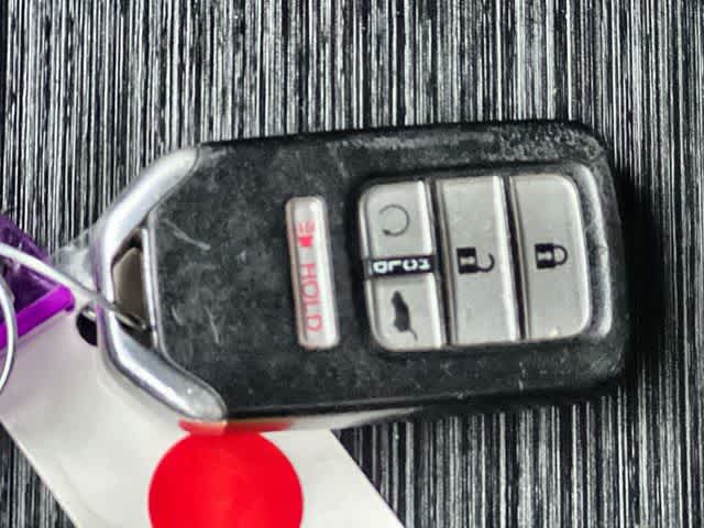 Thumbnail: 2019 Honda Pilot - 21