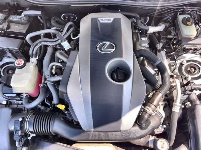 Thumbnail: 2018 Lexus IS - 10