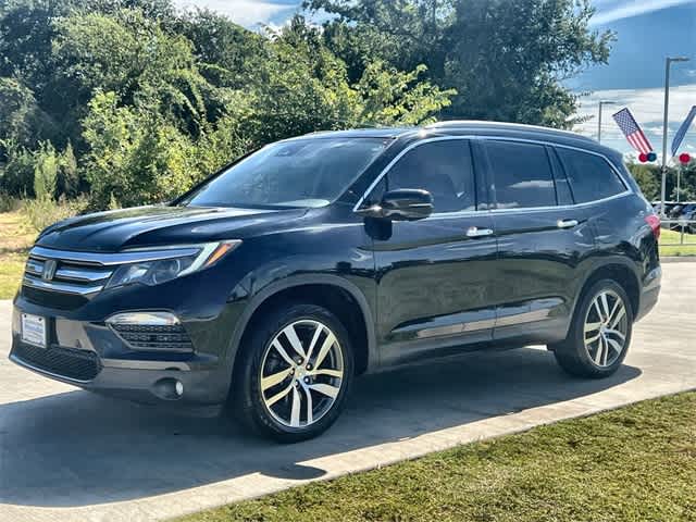 Used 2018 Honda Pilot Elite with VIN 5FNYF6H02JB010749 for sale in Grapevine, TX