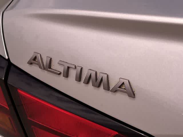Thumbnail: 2023 Nissan Altima - 8