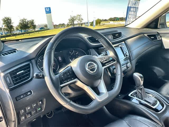 Thumbnail: 2019 Nissan Rogue - 15