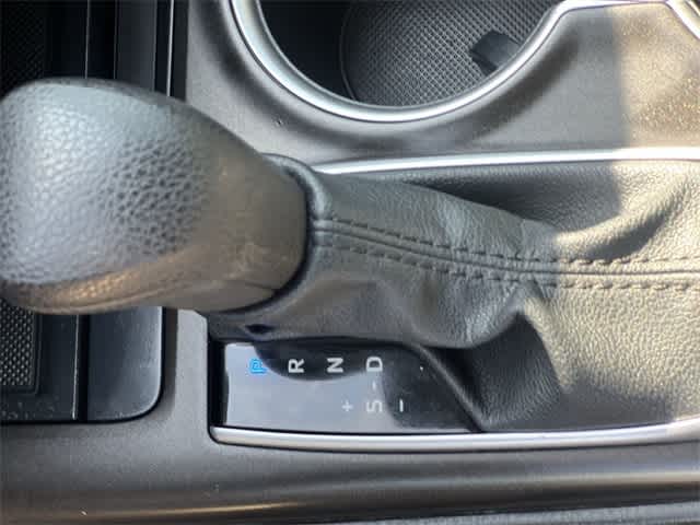 Thumbnail: 2023 Toyota Camry - 16