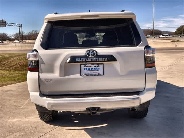 Thumbnail: 2021 Toyota 4Runner - 6