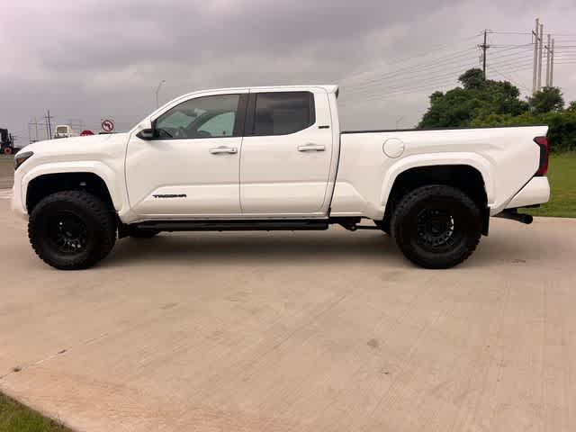 Thumbnail: 2024 Toyota Tacoma - 4