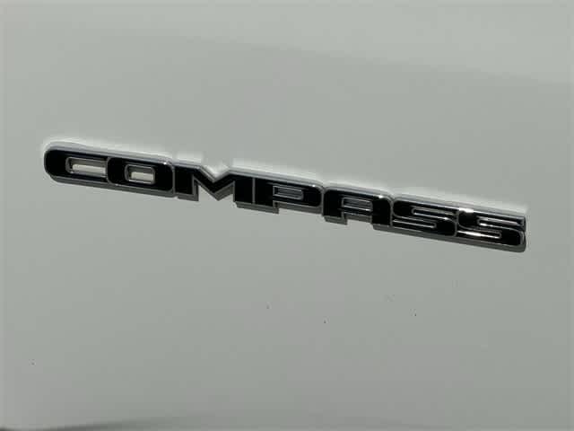 Thumbnail: 2020 Jeep Compass - 8