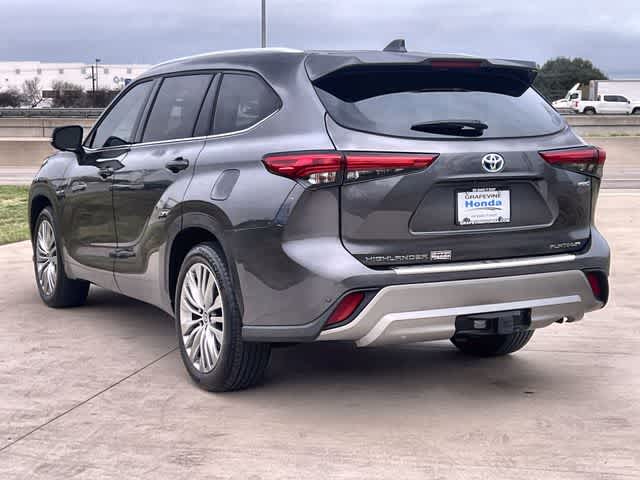 Thumbnail: 2023 Toyota Highlander - 5