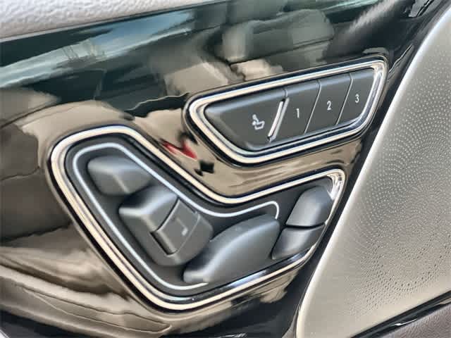 Thumbnail: 2020 Lincoln Aviator - 31