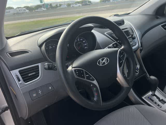 Thumbnail: 2013 Hyundai Elantra - 15