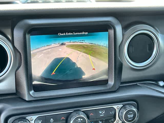 Thumbnail: 2023 Jeep Wrangler - 26