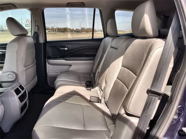 Thumbnail: 2016 Honda Pilot - 14