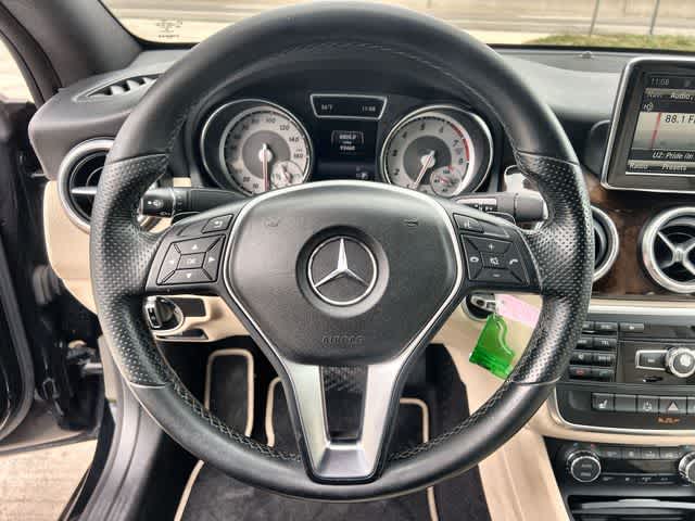 Thumbnail: 2014 Mercedes-Benz CLA - 17