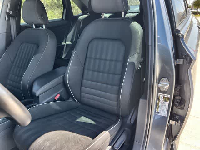 Thumbnail: 2024 Volkswagen Jetta - 11