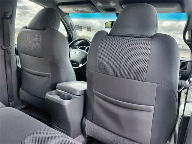 Thumbnail: 2010 Toyota Tacoma - 13