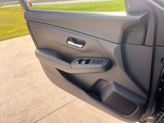 Thumbnail: 2024 Nissan Sentra - 30