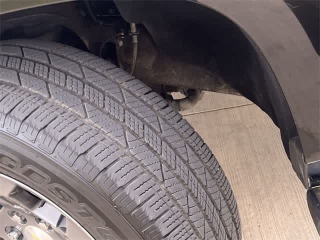 Thumbnail: 2015 Chevrolet Tahoe - 23