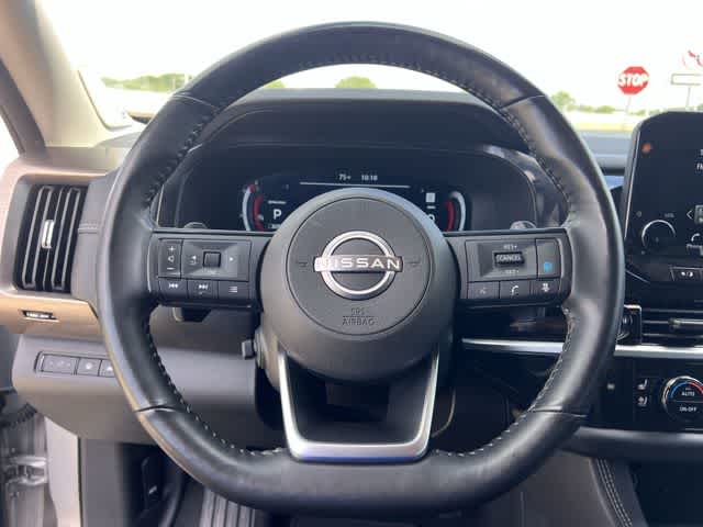 Thumbnail: 2024 Nissan Pathfinder - 17