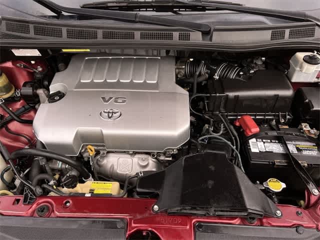 Thumbnail: 2008 Toyota Sienna - 10