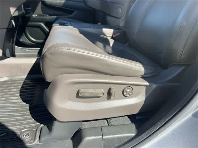 Thumbnail: 2020 Honda Odyssey - 31