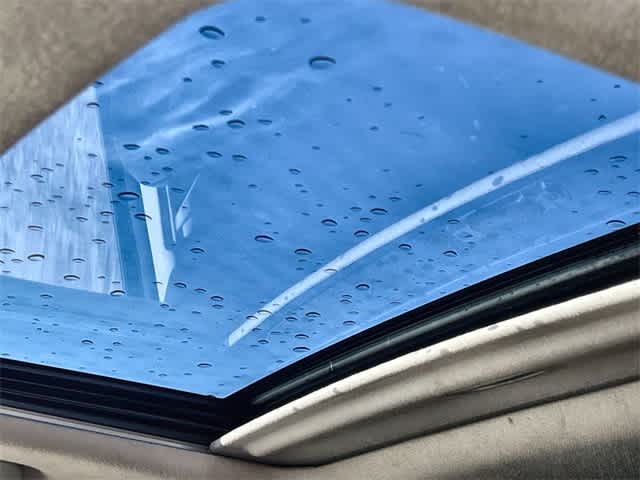 Thumbnail: 2015 Toyota 4Runner - 31