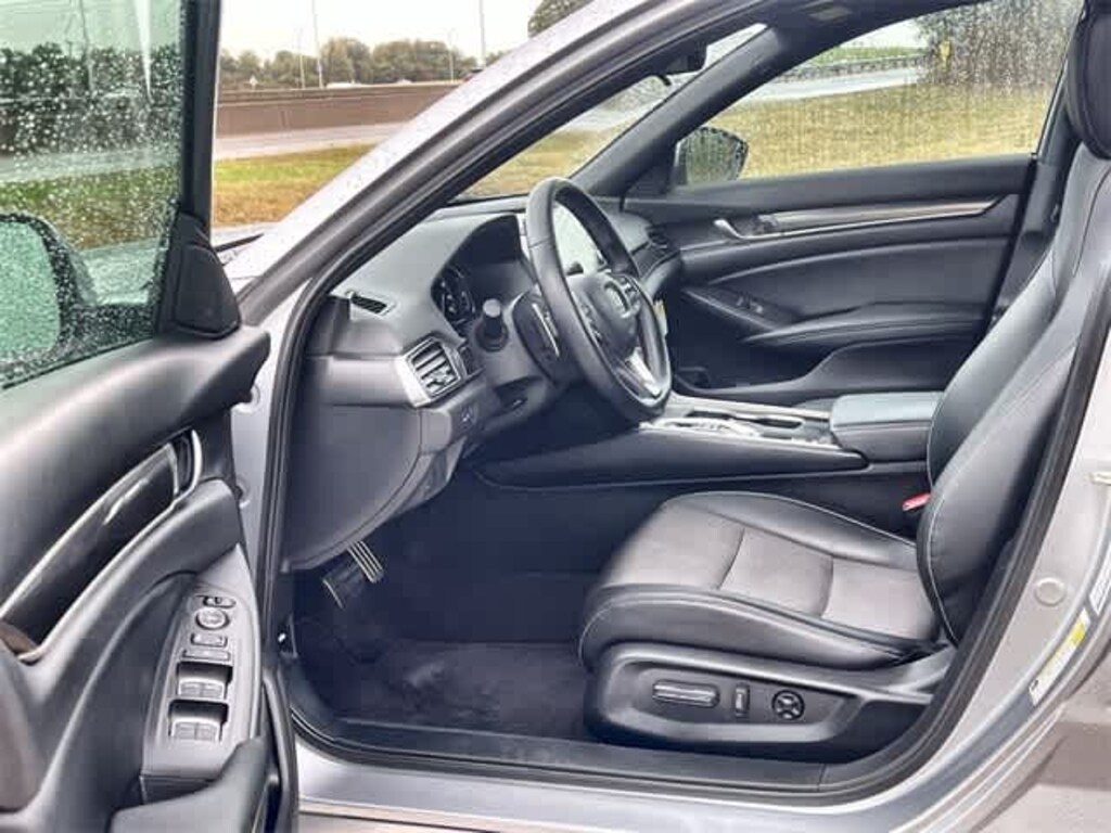 Used 2018 Honda Accord Sport 2.0T Sedan
