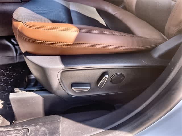 Thumbnail: 2023 Ford Bronco Sport - 31