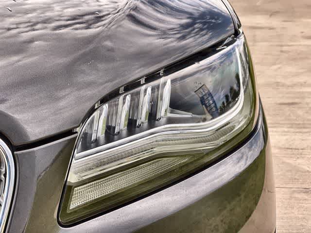 Thumbnail: 2017 Lincoln MKZ - 24