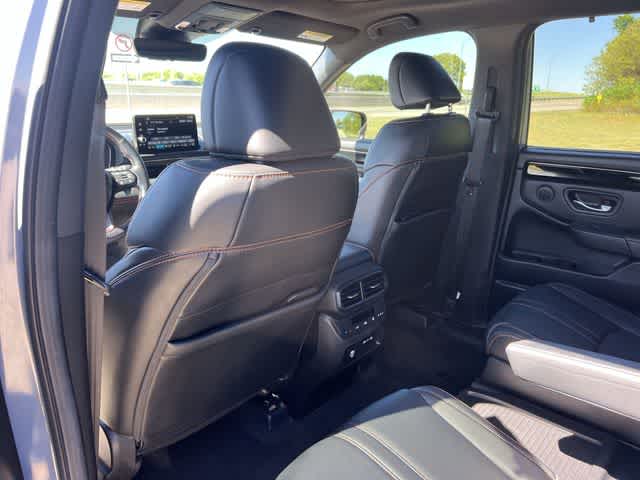 Thumbnail: 2025 Honda Pilot - 13