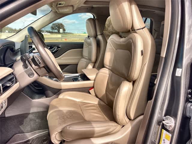 Thumbnail: 2020 Lincoln Aviator - 11