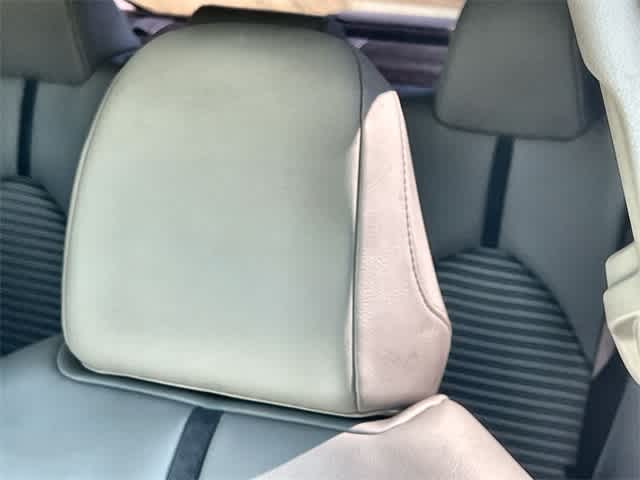 Thumbnail: 2021 Toyota Camry - 25