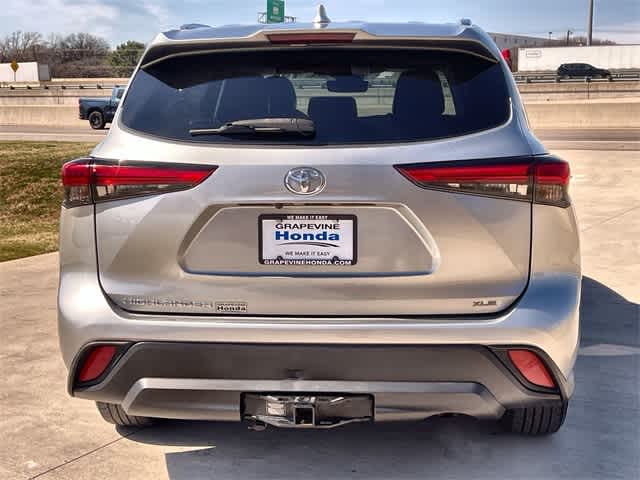 Thumbnail: 2020 Toyota Highlander - 6