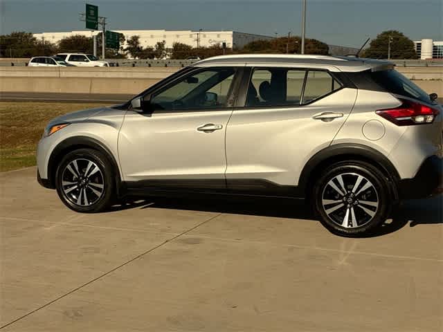 Thumbnail: 2018 Nissan Kicks - 4