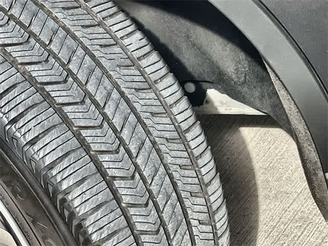 Thumbnail: 2020 Lincoln Aviator - 23